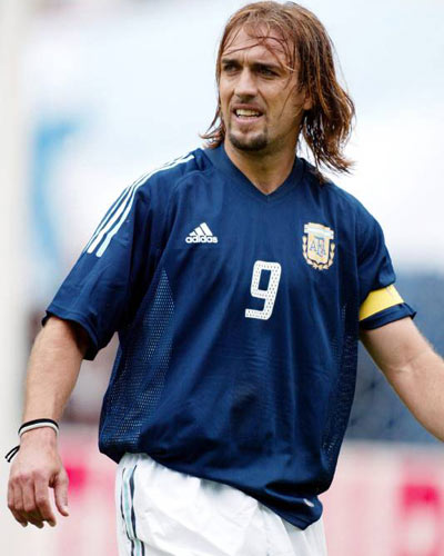 batistuta qatar