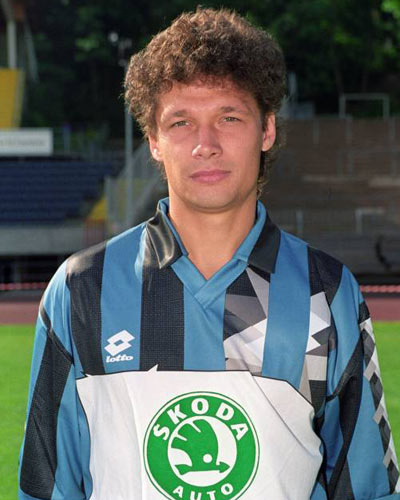 http://static.weltsport.net/bilder/spieler/gross/7883.jpg